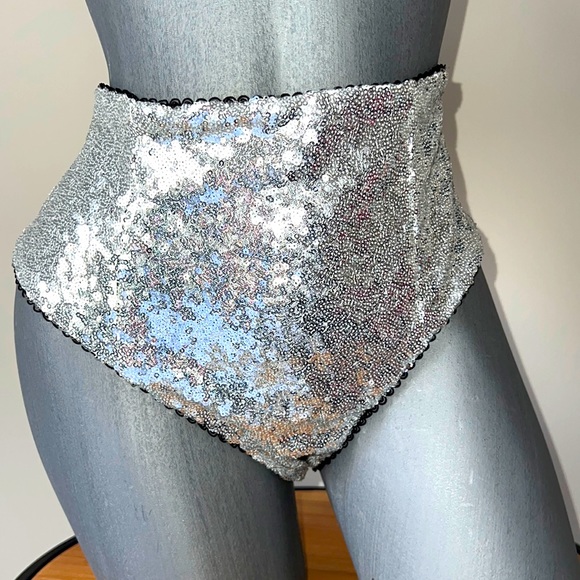 COPY - for-love-and-lemons-taylor-swift-high-waisted-sequin-panties-silver-size… - Picture 1 of 5